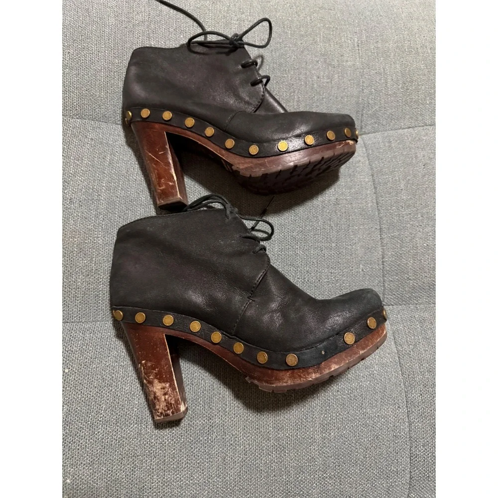 Y2K Marc by Marc Jacobs Black Leather Studded Wooden Platform Clog Ankle Boot 37